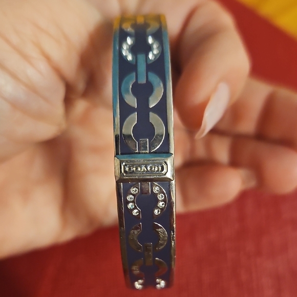 Coach Silver and Purple Geometric Bracelet - Picture 2 of 4
